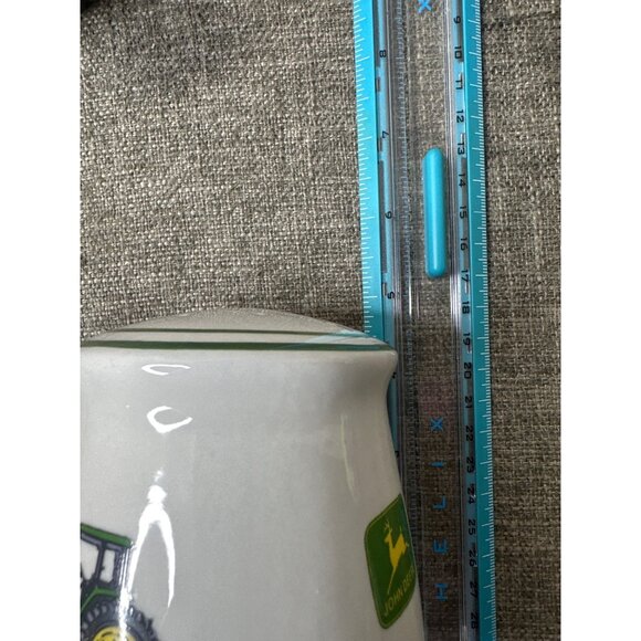 John Deere Gibson Ceramic Tractor Vtg Salt & Pepper Shakers w/ Handle Farmhouse - Picture 7 of 8